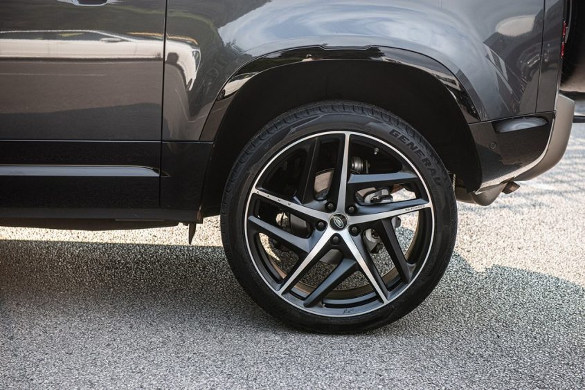 Project Kahn Type 52 RS-Forged - 10x23” Black Diamond Cut for 2020+ Defender 90/110/130 - Image 4
