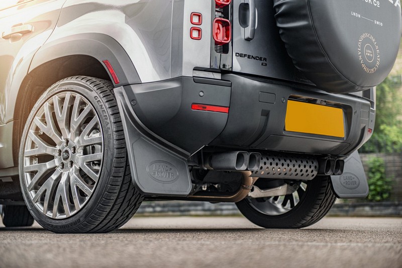 Project Kahn Front & Rear Wheel Arches with Lights for 2020+ Defender 110 - Image 12