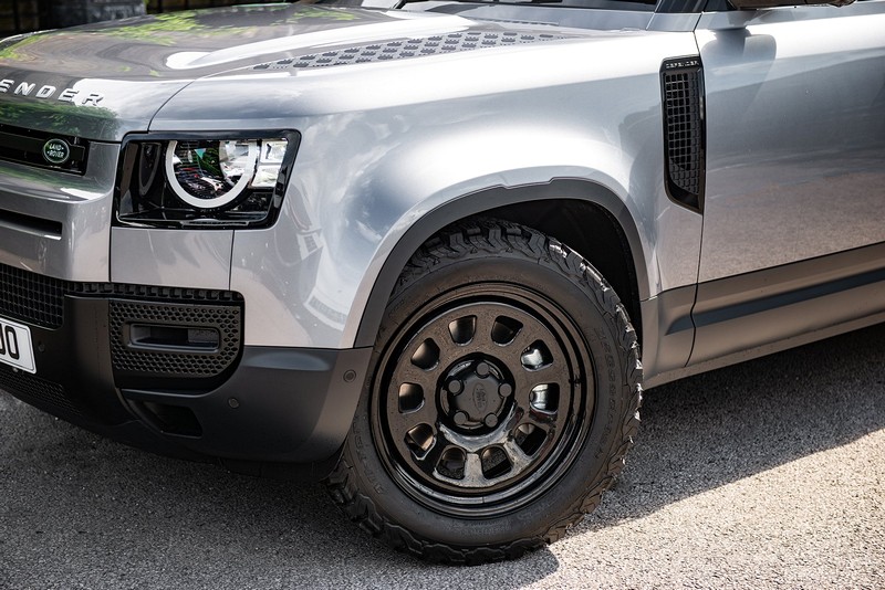 Project Kahn Overland Steel Wheel - 9x20" Gloss Black for 2020+ Defender 90/110/130 - Image 3