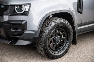 Project Kahn Overland Steel Wheel - 9x20" Gloss Black for 2020+ Defender 90/110/130 - Image 9
