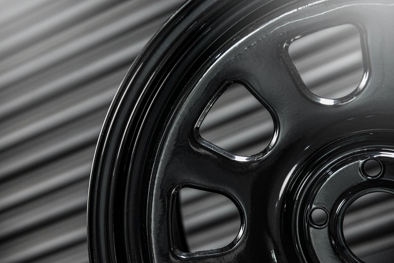 Project Kahn Overland Steel Wheel - 9x20" Gloss Black for 2020+ Defender 90/110/130 - Image 17