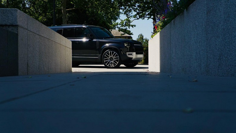 Project Kahn Pacecar - 9.5x23” Diamond Cut | Satin Black for 2020+ Defender 90/110/130 - Image 4