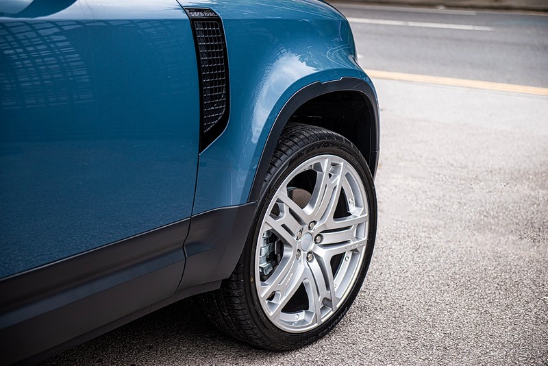 Project Kahn RS600 Light Alloy Wheels - 9.5x23" Hyper Silver for 2020+ Defender 90/110/130 - Image 18