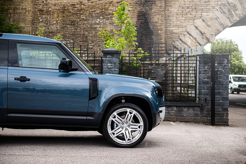 Project Kahn RS600 Light Alloy Wheels - 9.5x23" Hyper Silver for 2020+ Defender 90/110/130 - Image 17