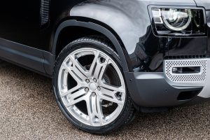 Project Kahn RS600 Light Alloy Wheels - 9.5x23" Hyper Silver for 2020+ Defender 90/110/130 - Image 13