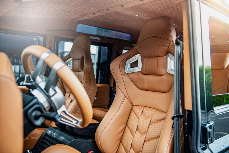 Project Kahn Sport Leather Interior - Caramel 3D Herringbone Design for Defender 110