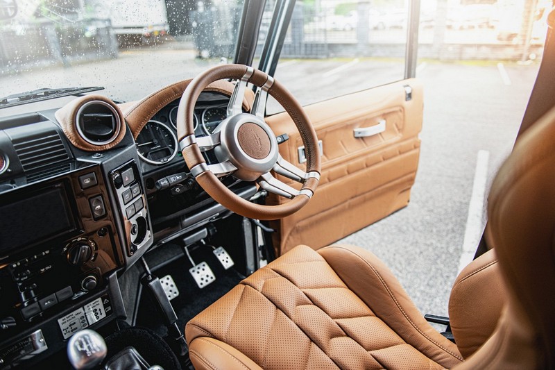 Project Kahn Sport Leather Interior - Caramel 3D Herringbone Design for Defender 110 - Image 3