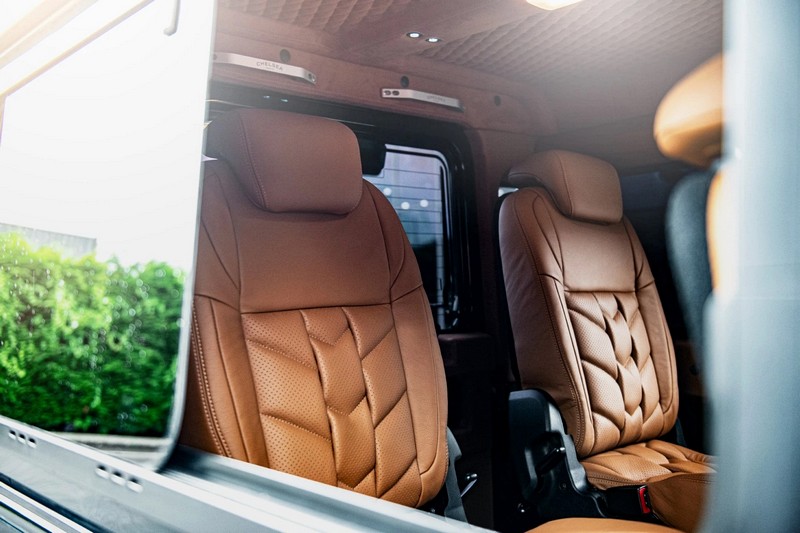 Project Kahn Sport Leather Interior - Caramel 3D Herringbone Design for Defender 110 - Image 11