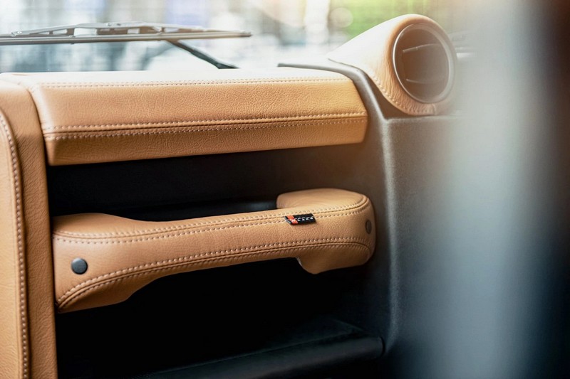 Project Kahn Sport Leather Interior - Caramel 3D Herringbone Design for Defender 110 - Image 10