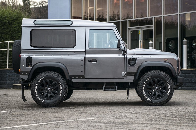 Project Kahn 16" 1948 Light Alloy Wheels for Defender 90/110 - Image 4