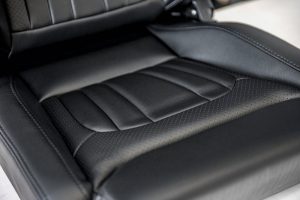 Project Kahn Lightweight Vegan Leather Heritage Sports Seats for Defender 90/110 - Image 10