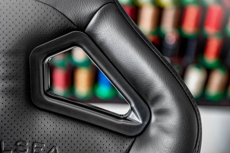Project Kahn Lightweight Vegan Leather Heritage Sports Seats for Defender 90/110 - Image 6