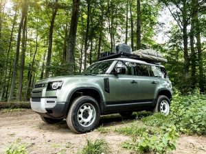 Front Runner Slimline II Roof Rack Kit for Land Rover New Defender 2020+ 110 - Image 8