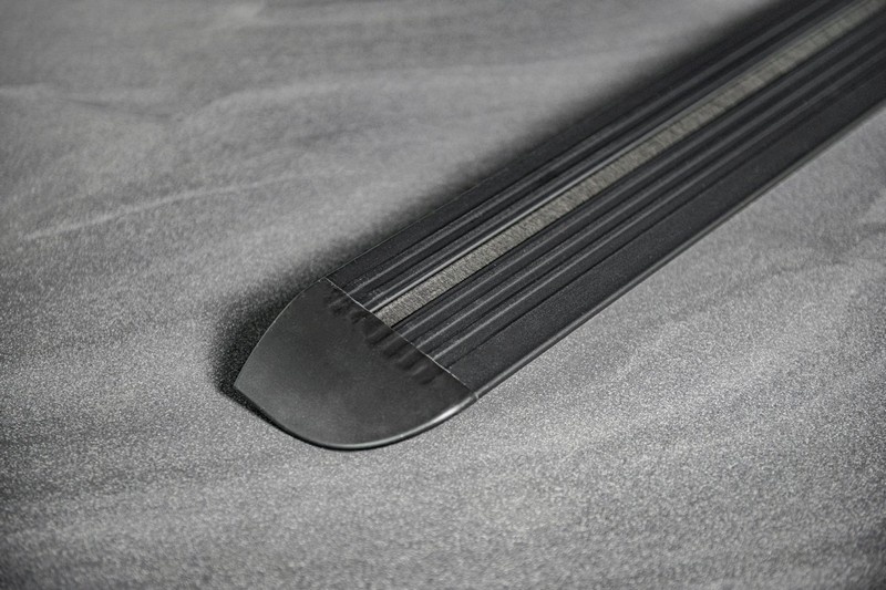 Electric Side Steps for 2020+ Defender 110 - Image 5