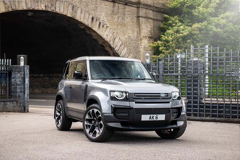 Project Kahn Landmark Body Kit for 2020+ Defender 90 - Image 14