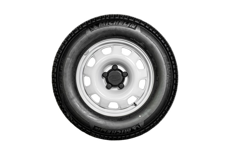 Project Kahn 18" Steel Wheels & Tires for 2020+ Defender 90//130