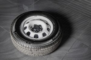 Project Kahn 18" Steel Wheels & Tires for 2020+ Defender 90//130 - Image 4
