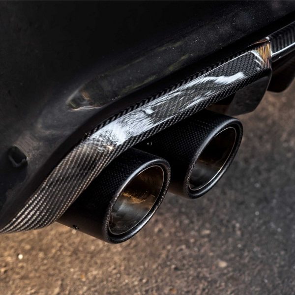 MANHART Carbon Tailpipes 4x100 mm / 4x90 mm for 2020-on Defender