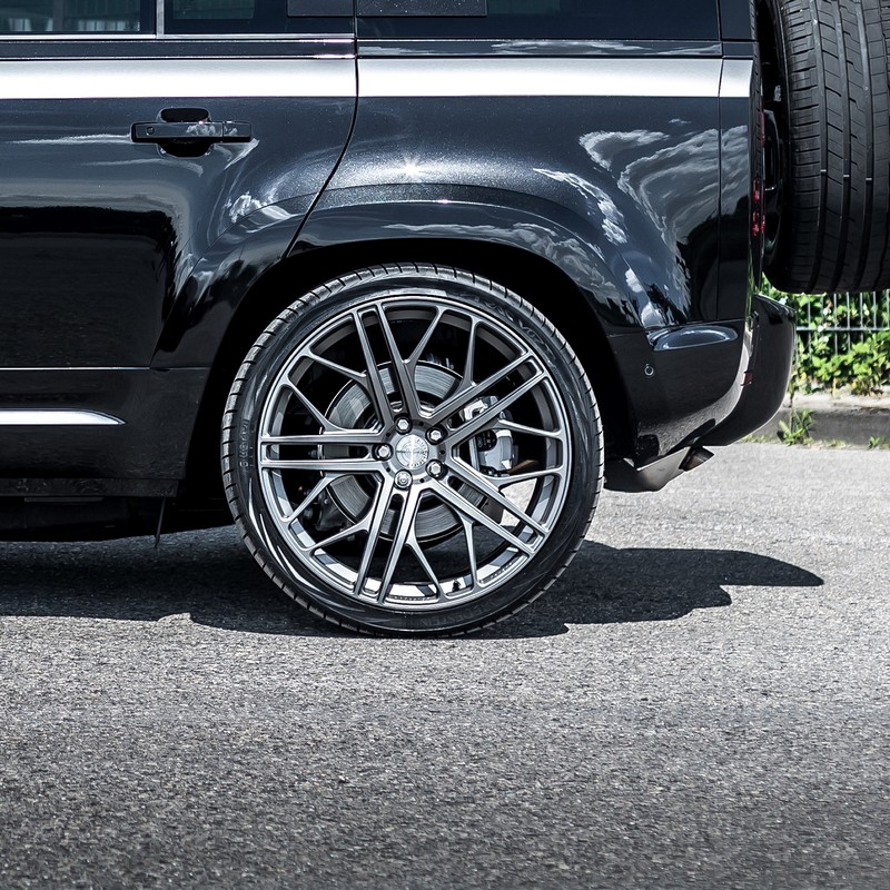 MANHART Forged Line Rim Set - Light Grey for 2020-on Defender - Image 3