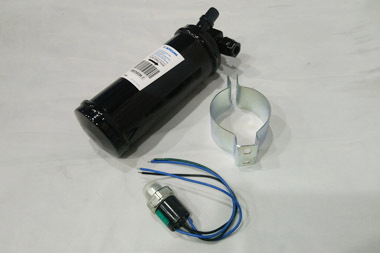 PUMA-DB319PS Drier Bottle and Pressure Switch for Defender 90/110/130