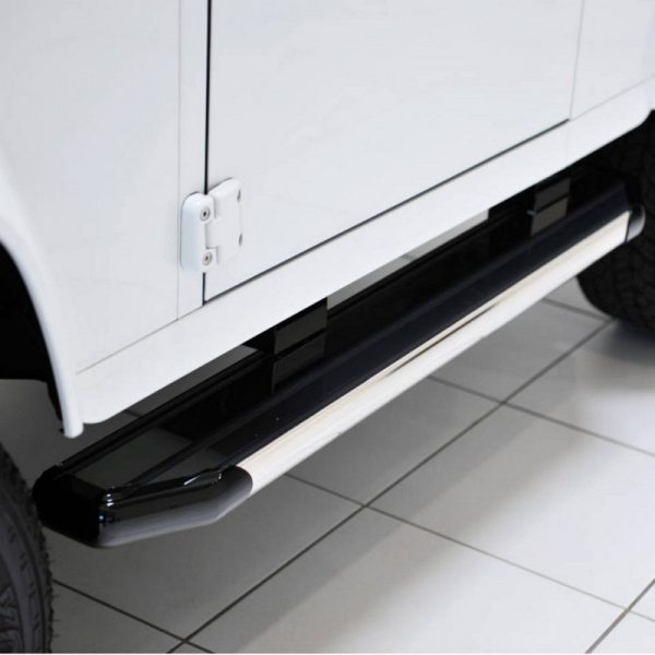 STARTECH Aluminum Running Boards for Defender 90