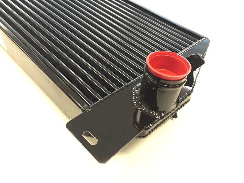 URBAN Truck Black Series Performance Intercooler for Defender 90/110/130 - Image 3