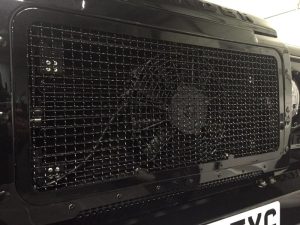 URBAN Truck Crosswire Front Grille for Defender 90/110/130 - Image 4