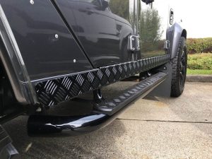 URBAN Truck Defender Chequer Plate Kit for Defender 90/110 - Image 5
