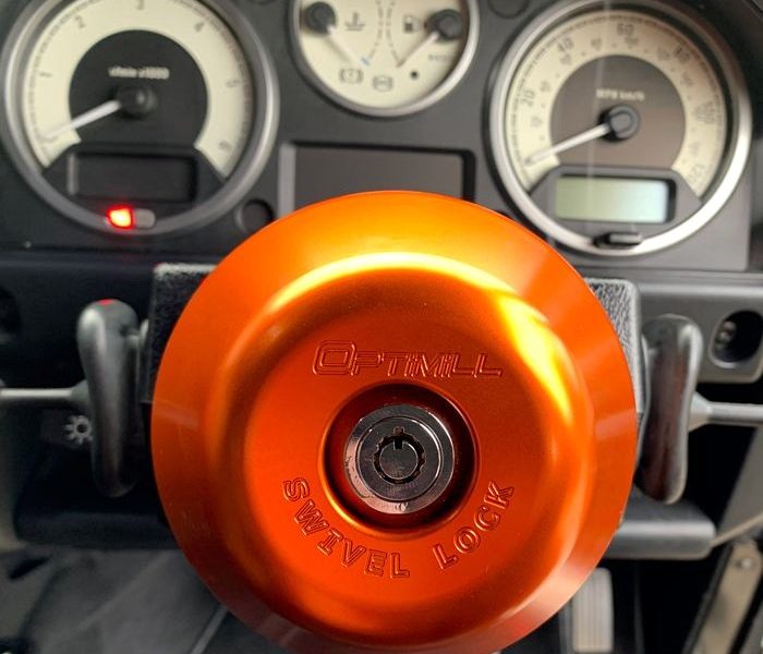 Optimill Swivel Lock