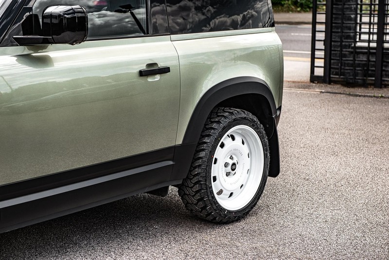 Project Kahn British Heritage RS-Forged - 9x22” Gloss White for 2020+ Defender 90/110/130 - Image 9
