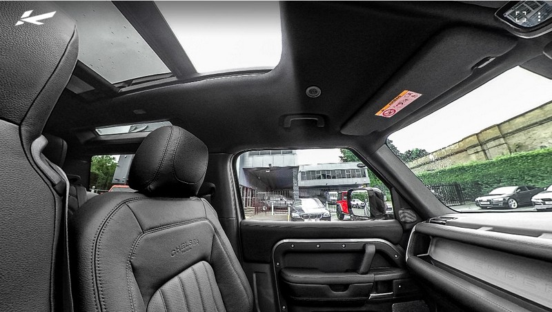 Project Kahn Comfort Leather Interior 360° Tour - Volcanic Black for 2020+ Defender 90 - Image 4