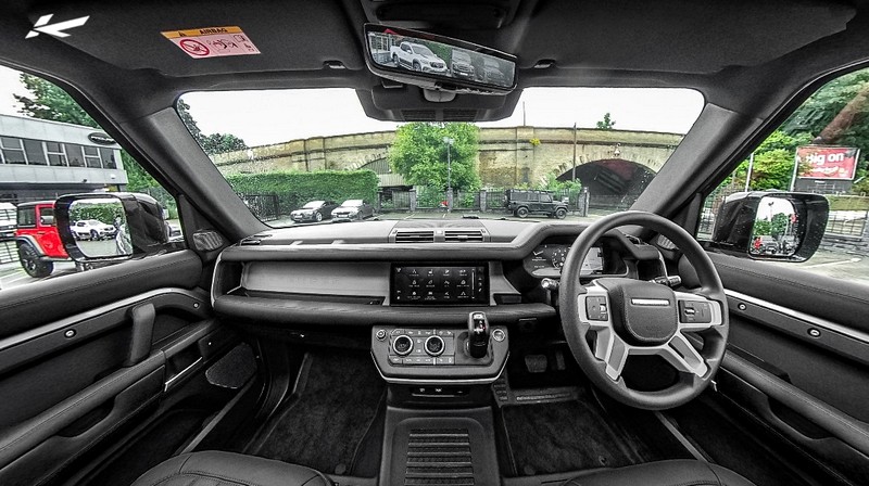 Project Kahn Comfort Leather Interior 360° Tour - Volcanic Black for 2020+ Defender 90 - Image 3