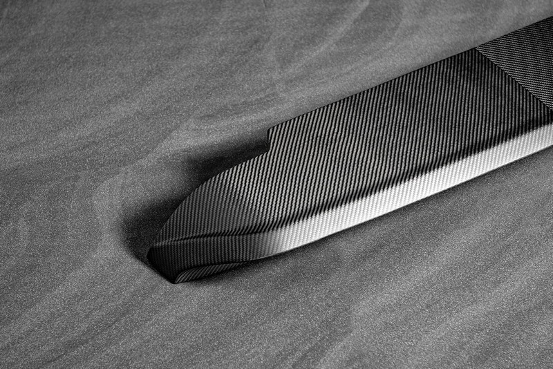 Project Kahn Exposed Carbon Rear Roof Wing for 2020+ Defender 90/110/130 - Image 6