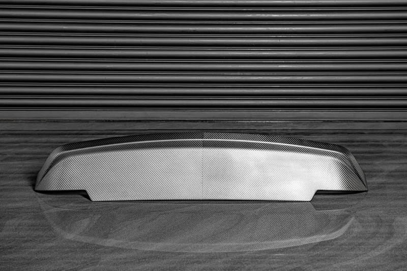 Project Kahn Exposed Carbon Rear Roof Wing for 2020+ Defender 90/110/130 - Image 13