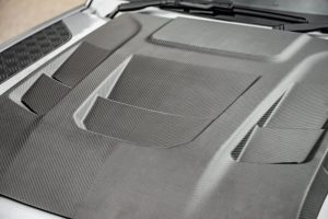 Project Kahn Exposed Carbon Bonnet Vent (Matte) for 2020+ Defender 90/110/130 - Image 4