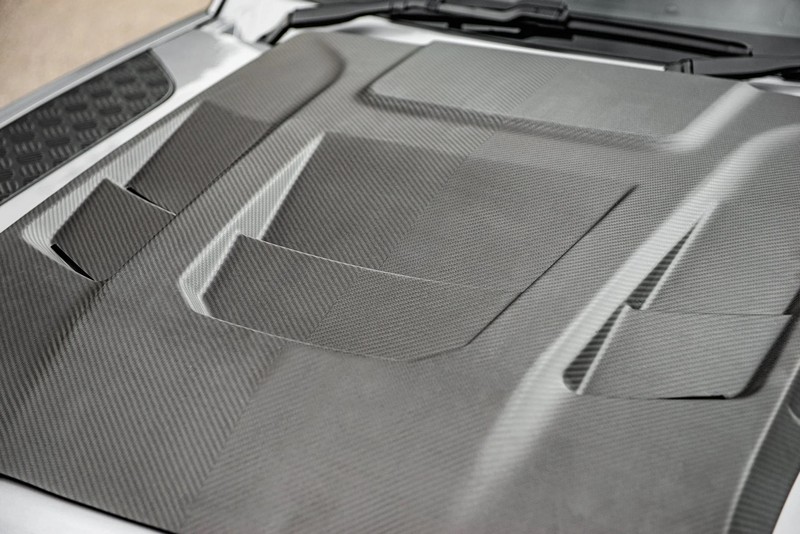 Project Kahn Exposed Carbon Bonnet Vent (Matte) for 2020+ Defender 90/110/130 - Image 4