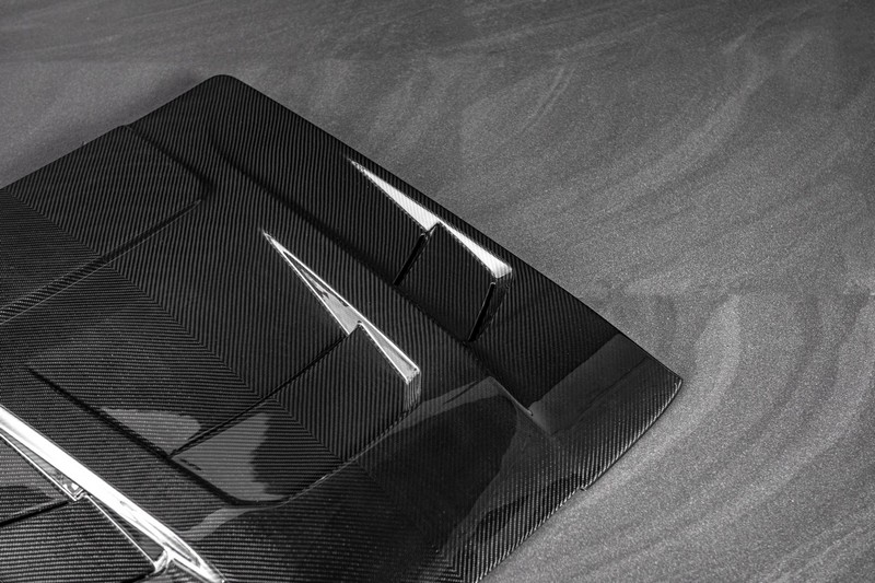 Project Kahn Exposed Carbon Bonnet Vent (Matte) for 2020+ Defender 90/110/130 - Image 15