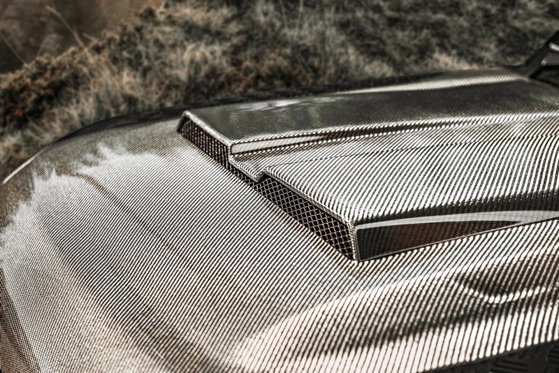 Project Kahn Exposed Carbon Vented Bonnet for 2020+ Defender 90/110/130 - Image 2