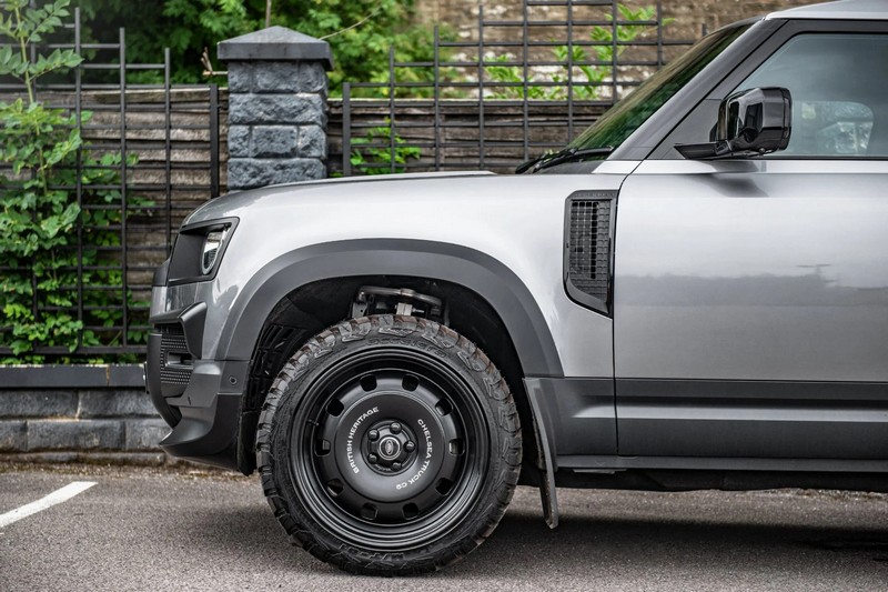 Project Kahn British Heritage RS-Forged - 9x22” Satin Black for 2020+ Defender 90/110/130 - Image 5