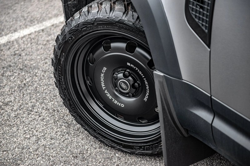 Project Kahn British Heritage RS-Forged - 9x22” Satin Black for 2020+ Defender 90/110/130 - Image 3