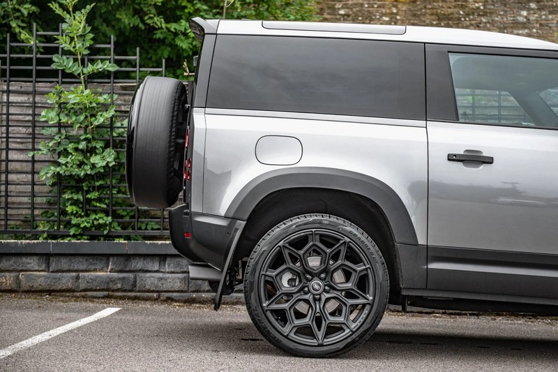 Project Kahn Type 57 RS-Forged - 10x23” Concave Low Offset Matte Black for 2020+ Defender 90/110/130 - Image 11