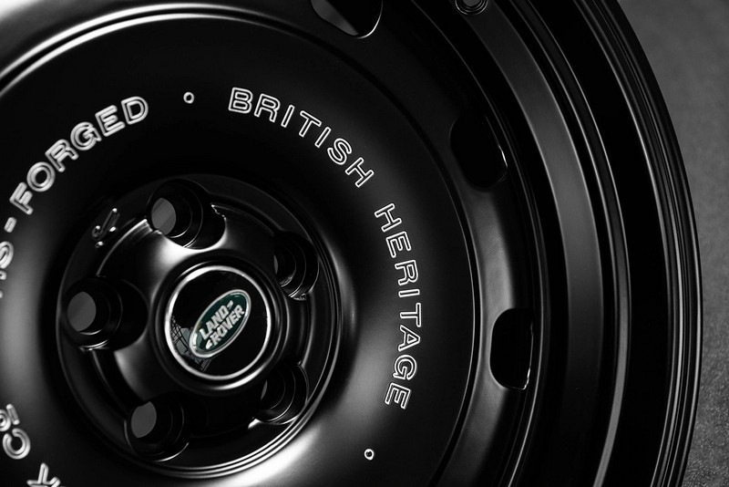 Project Kahn British Heritage RS-Forged - 9x22” Satin Black for 2020+ Defender 90/110/130 - Image 11