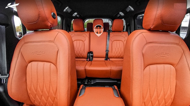 Project Khan 7 Seats Comfort Leather Interior 360° Tour - Volcanic Orange for 2020+ Defender 110