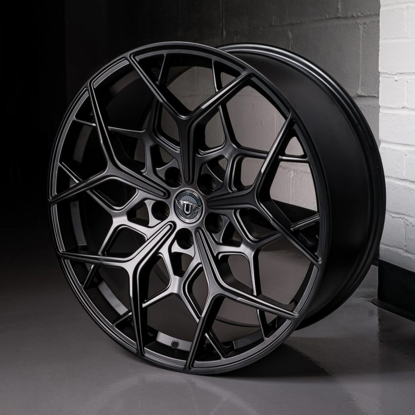 URBAN UC5 22" Front Wheel Satin Black (22x10 ET35) for Defender 90/110/130 - Image 6