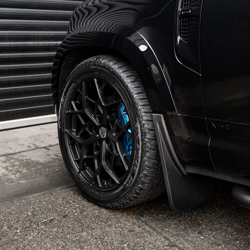URBAN UC5 22" Front Wheel Satin Black (22x10 ET35) for Defender 90/110/130 - Image 5