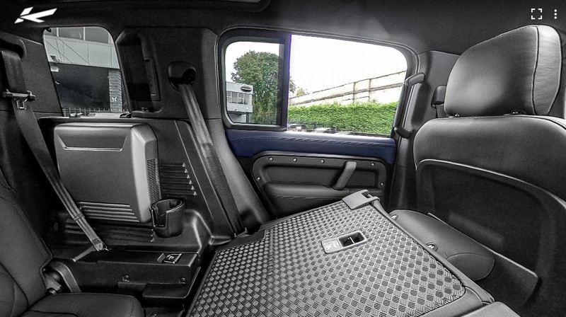 Project Kahn Environment 2: Upper & Lower Interior 360° Tour (Volcanic Blue) for 2020+ Defender 110 - Image 7