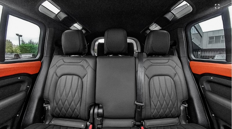 Project Kahn Environment 2: Upper & Lower Interior 360° Tour (Volcanic Orange) for 2020+ Defender 110 - Image 5