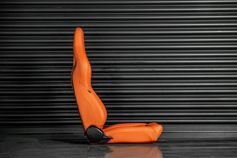 Project Kahn Lightweight Vegan Leather Heritage Sport Seats for Defender 90/110 - Image 2