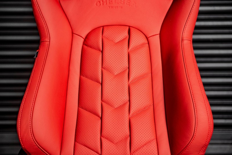 Project Kahn Lightweight Vegan Leather Heritage Sport Seats for Defender 90/110 - Image 13