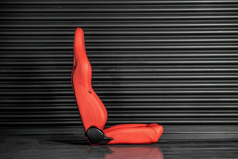 Project Kahn Lightweight Vegan Leather Heritage Sport Seats for Defender 90/110 - Image 6